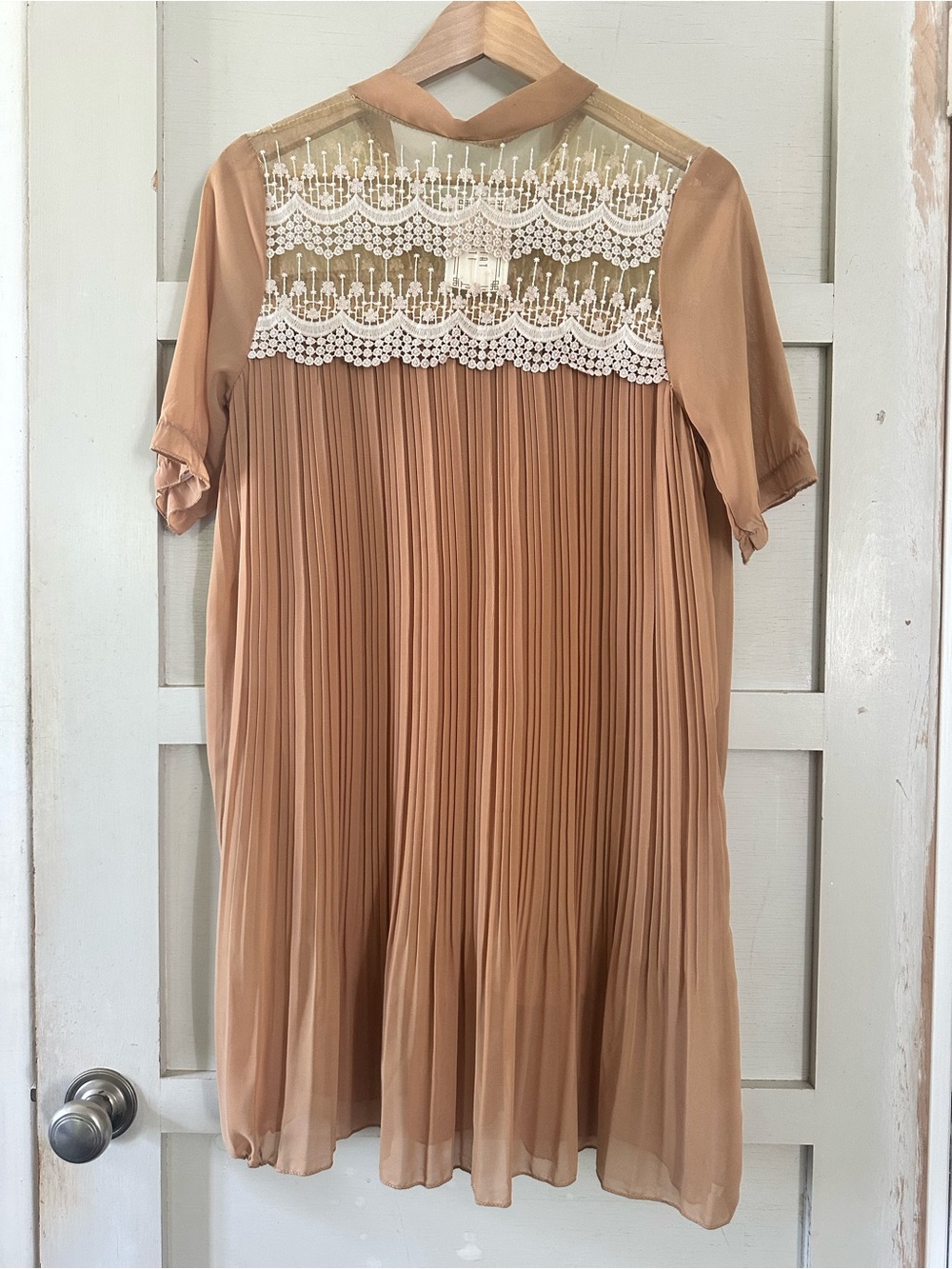 Vintage Pleated Tan Dress with Lace Yoke, size small